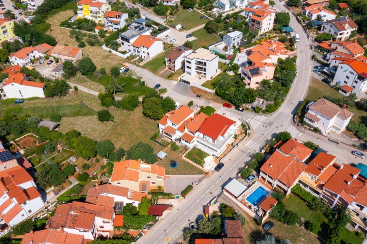 Apartments Lora Pula Exteriér fotografie